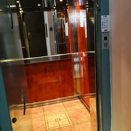 Apartament For Sightseeing 4th Floor Veranda! *